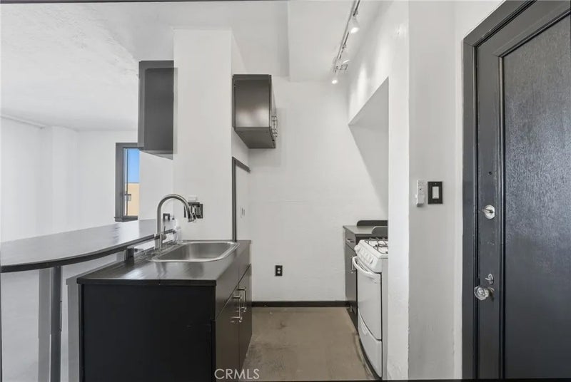 315 W 3rd Street 410