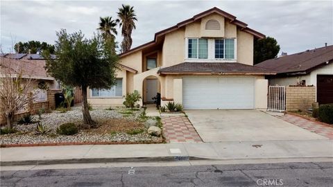 Photo of 2509 Joshua Hills, Palmdale, CA 93550 (MLS # DW25282126)