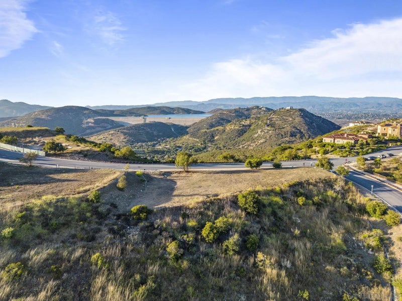Via Rancho Cielo 6