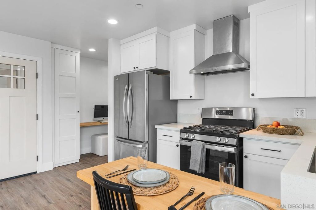 Photo of 87 Fifth Ave #B, Chula Vista, CA 91910 (MLS # 260003770)