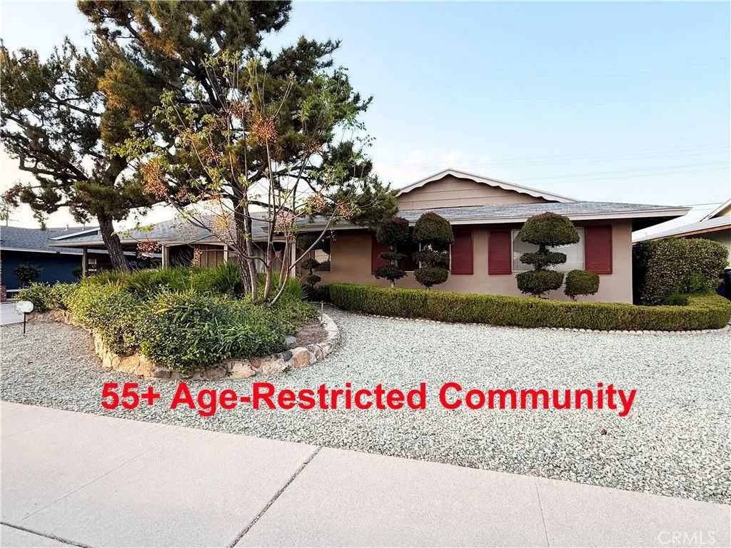 Photo of 29632 Pebble Beach, Menifee, CA 92586 (MLS # SW26050221)