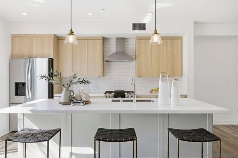 4103 Voltaire St 11 San Diego CA 92107