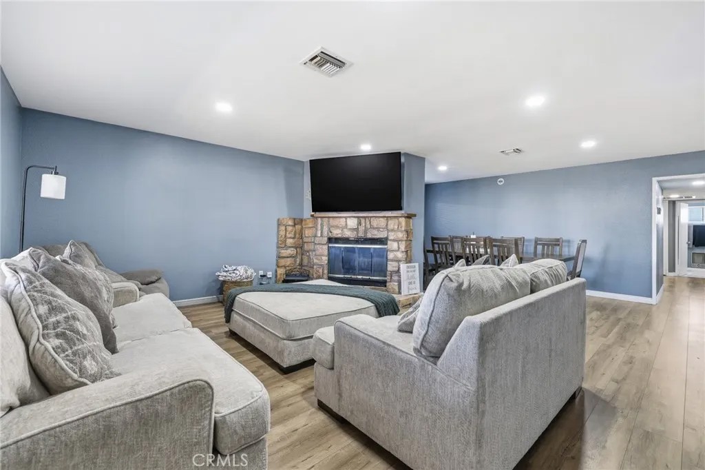 1032 S Farragut Avenue