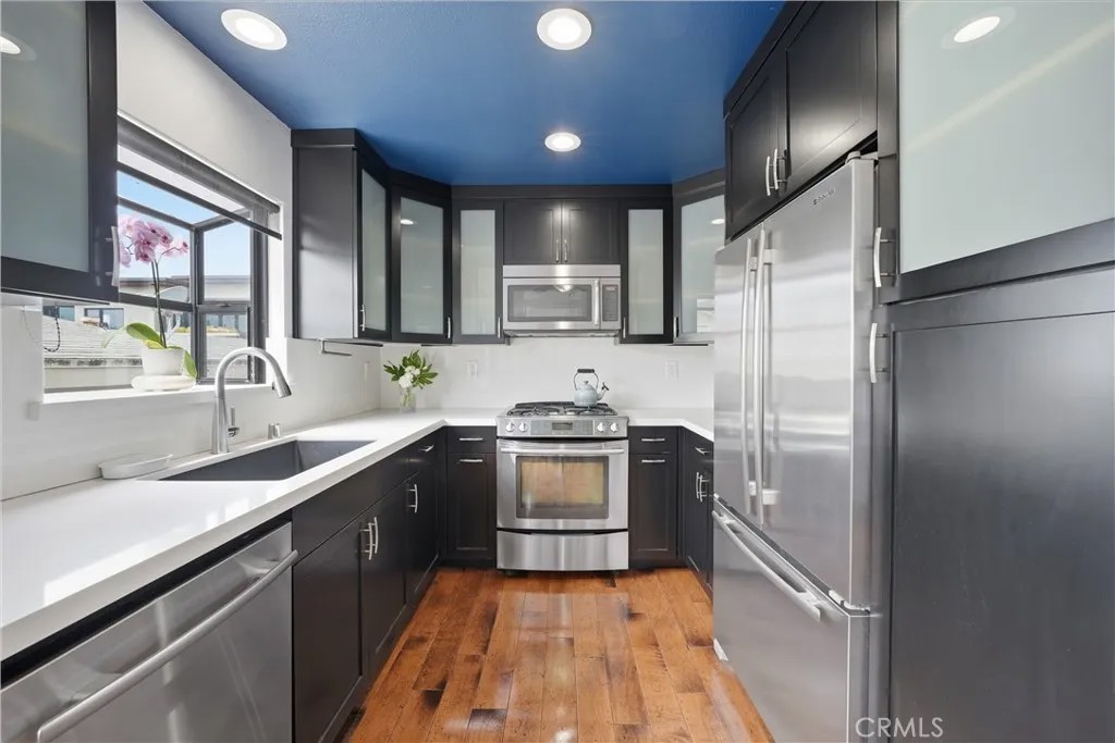 1134 Cypress 2