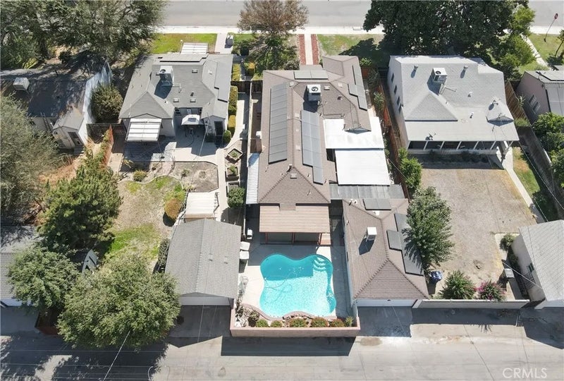 1653 Olive Street