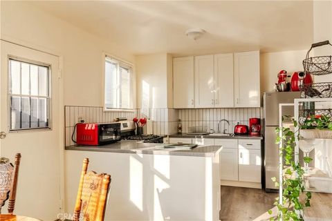 Tiny photo for 1125 Bennett Ave, Long Beach, CA 90804 (MLS # PW25255521)