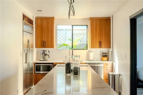 Tiny photo for 1125 Bennett Ave, Long Beach, CA 90804 (MLS # PW25255521)