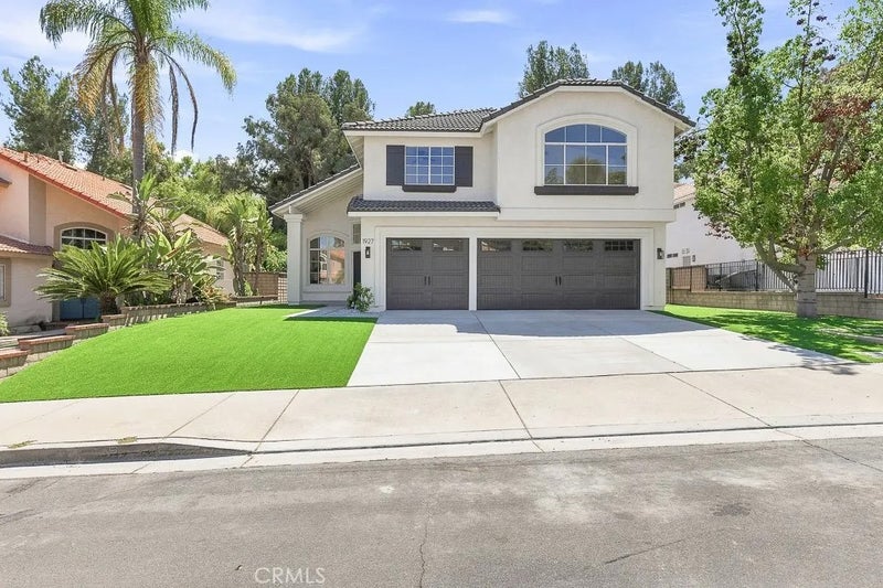 1927 Deer Haven Drive