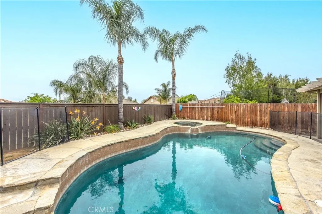 1659 Mariposa Place