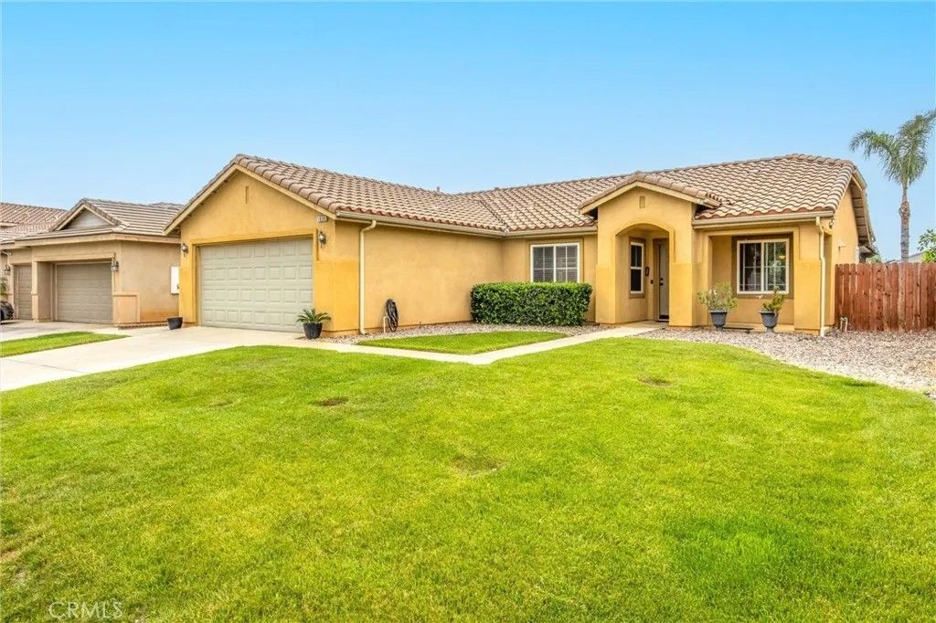 Photo of 1659 Mariposa Place, Beaumont, CA 92223 (MLS # IG26071229)