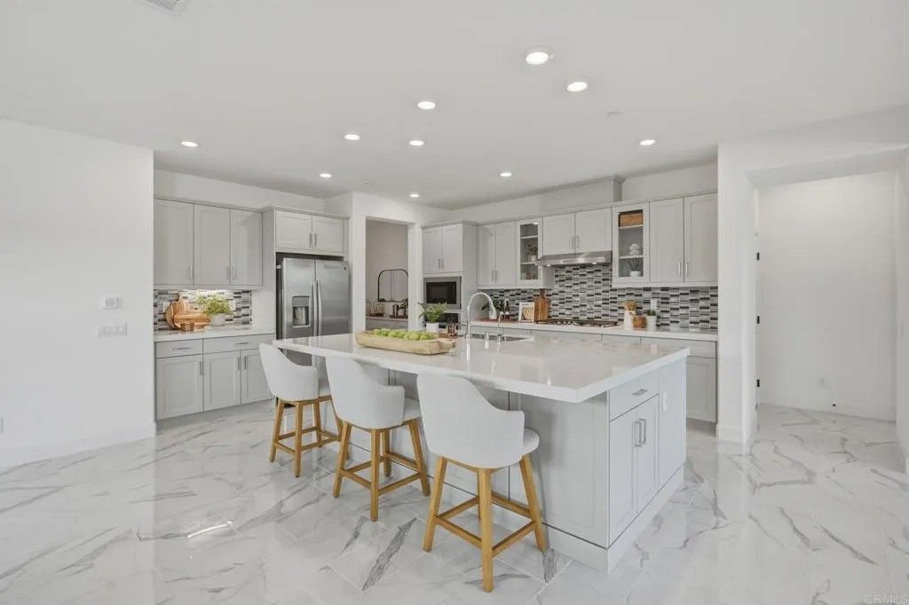 Photo of 911 Lindbergh Dr, San Marcos, CA 92069 (MLS # NDP2601515)