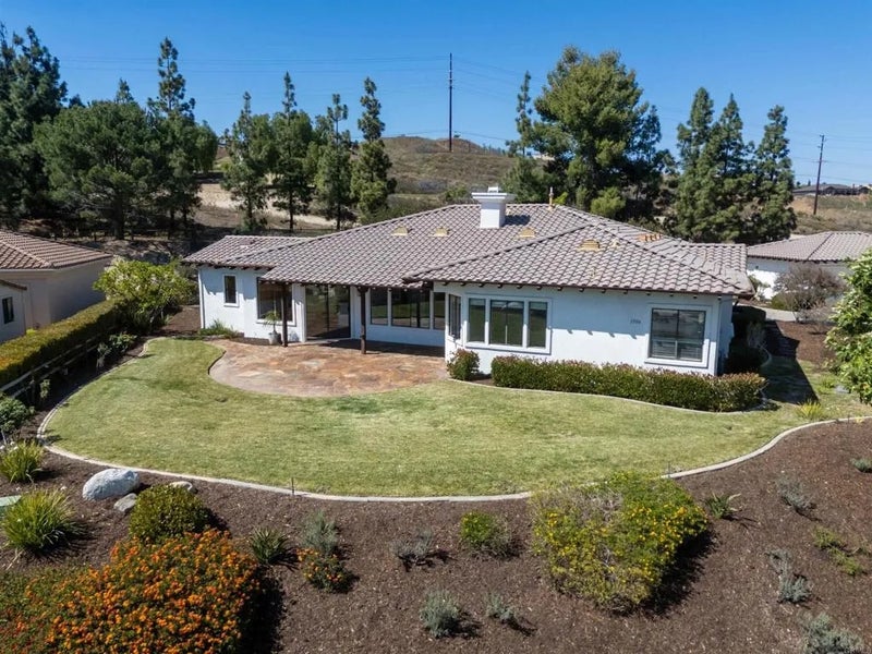 3506 Lancewood Way