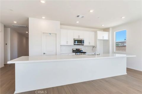 Tiny photo for 45652 Rachel Avenue, Lancaster, CA 93534 (MLS # SR25254827)
