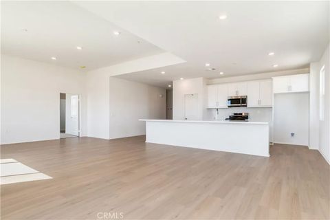 Tiny photo for 45652 Rachel Avenue, Lancaster, CA 93534 (MLS # SR25254827)