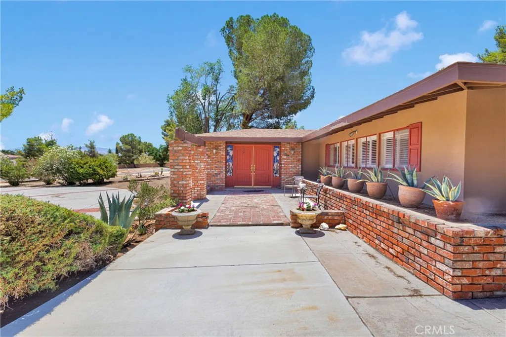 19955 Chickasaw Road