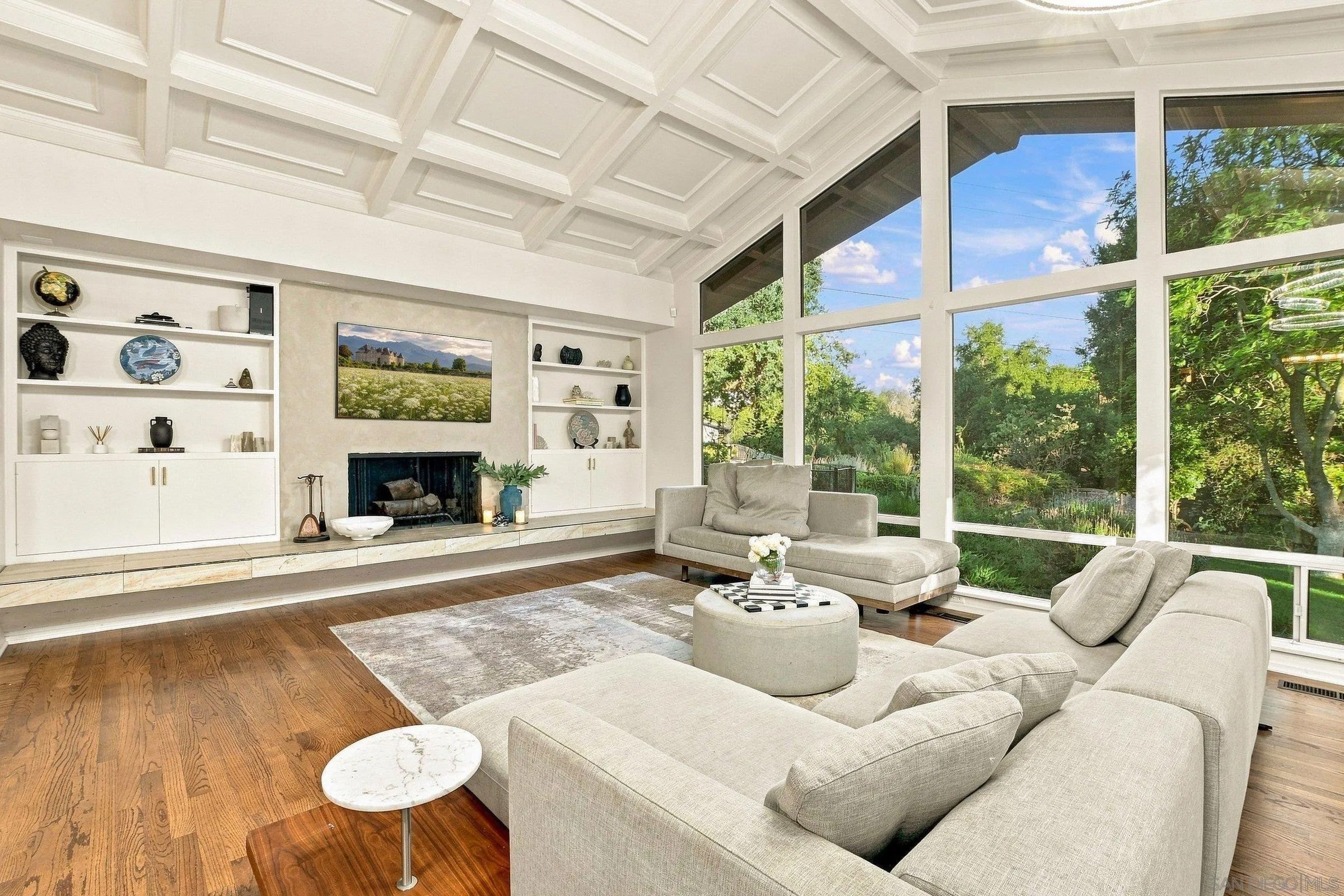 1954 Oak View Rd