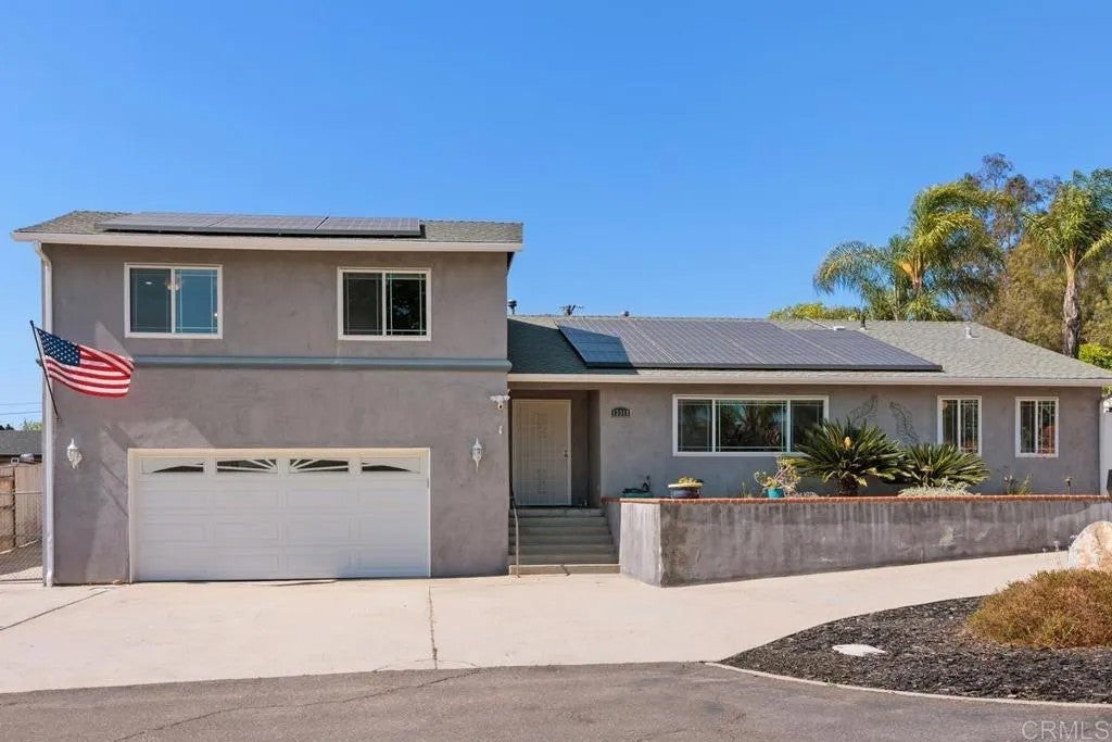 Photo of 13318 Scotsman Road, Lakeside, CA 92040 (MLS # PTP2604249)