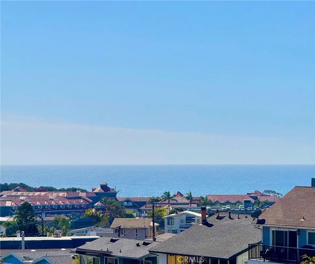 Photo of 33891 Calle La Primavera, Dana Point, CA 92629 (MLS # OC26032950)