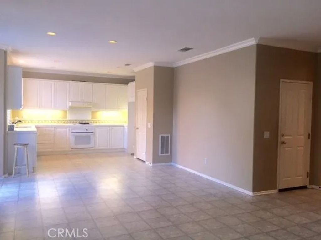 Photo of 28 Asbury, Irvine, CA 92602 (MLS # OC25273051)