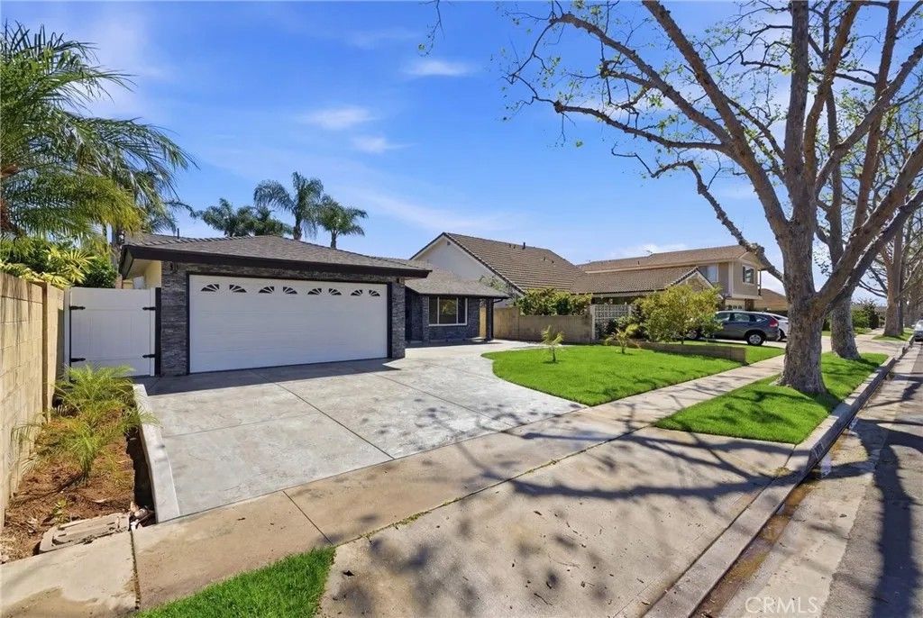 Photo of 18316 Santana, Cerritos, CA 90703 (MLS # DW26063122)