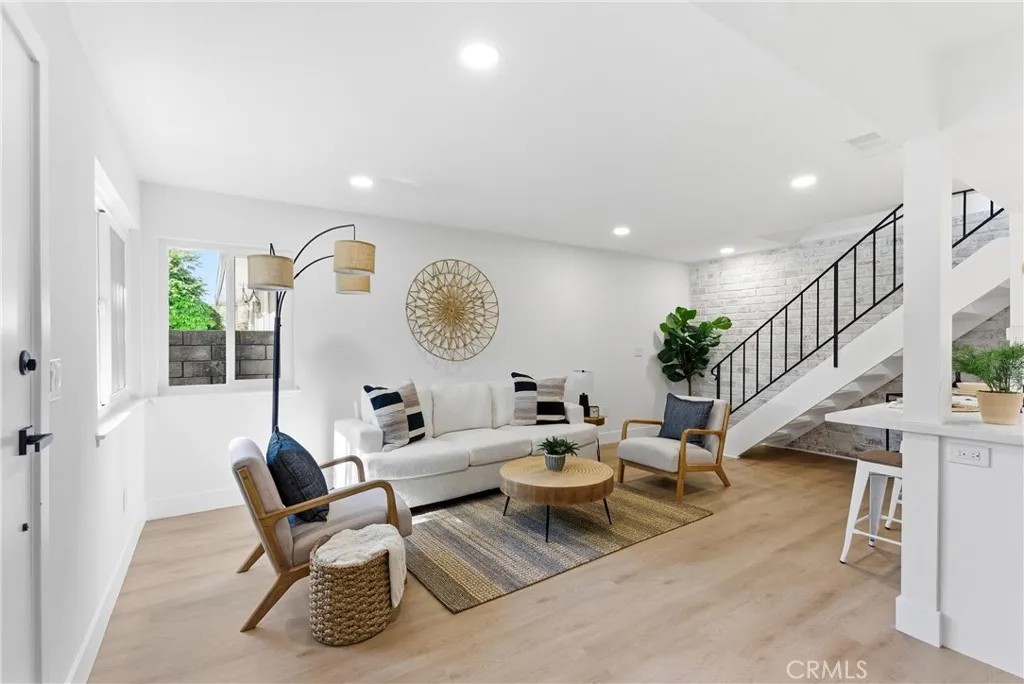 16395 Del Oro Circle