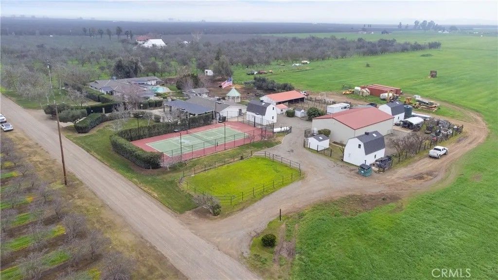 Photo of 4280 Ipsen Rd, Le Grand, CA 95333 (MLS # MC26020254)