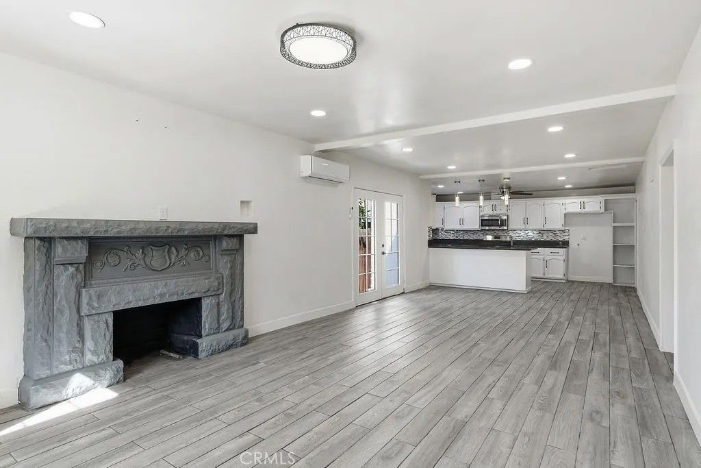 Photo of 3343 Roseview Avenue, Los Angeles, CA 90065 (MLS # SR26066824)