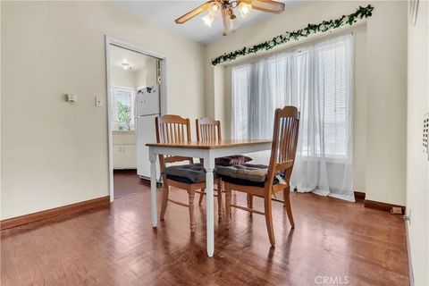 Tiny photo for 911 Hawaiian Ave, Wilmington, CA 90744 (MLS # DW25239933)
