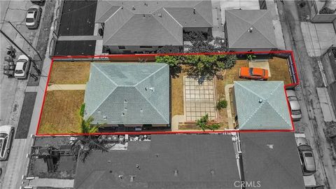 Tiny photo for 911 Hawaiian Ave, Wilmington, CA 90744 (MLS # DW25239933)