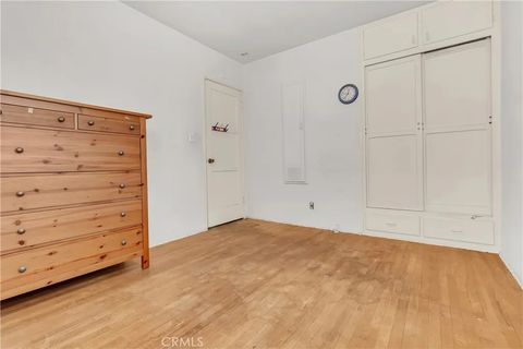 Tiny photo for 911 Hawaiian Ave, Wilmington, CA 90744 (MLS # DW25239933)
