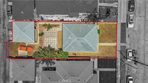 Tiny photo for 911 Hawaiian Ave, Wilmington, CA 90744 (MLS # DW25239933)
