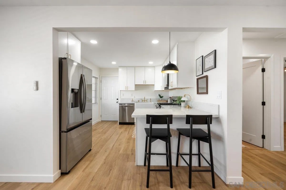 736-738 18th Street