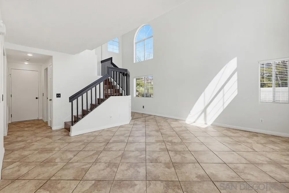 12875 Carriage Heights Way