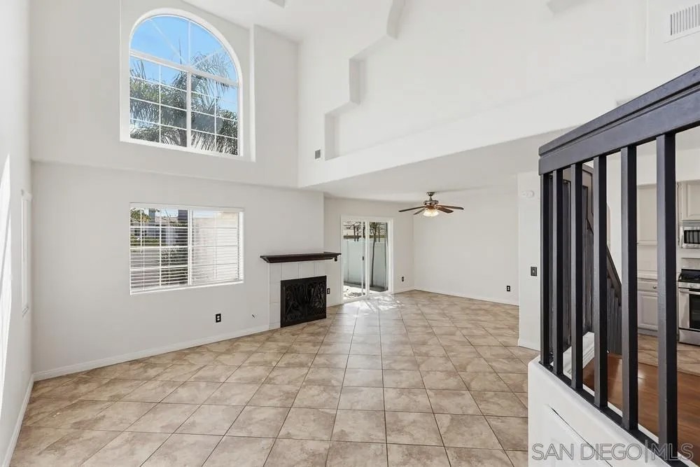 12875 Carriage Heights Way