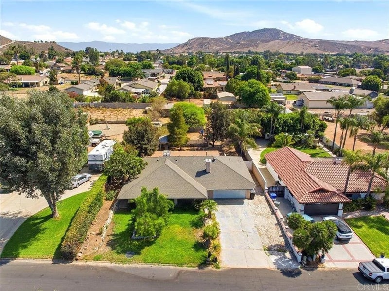 6917 Wegman Drive