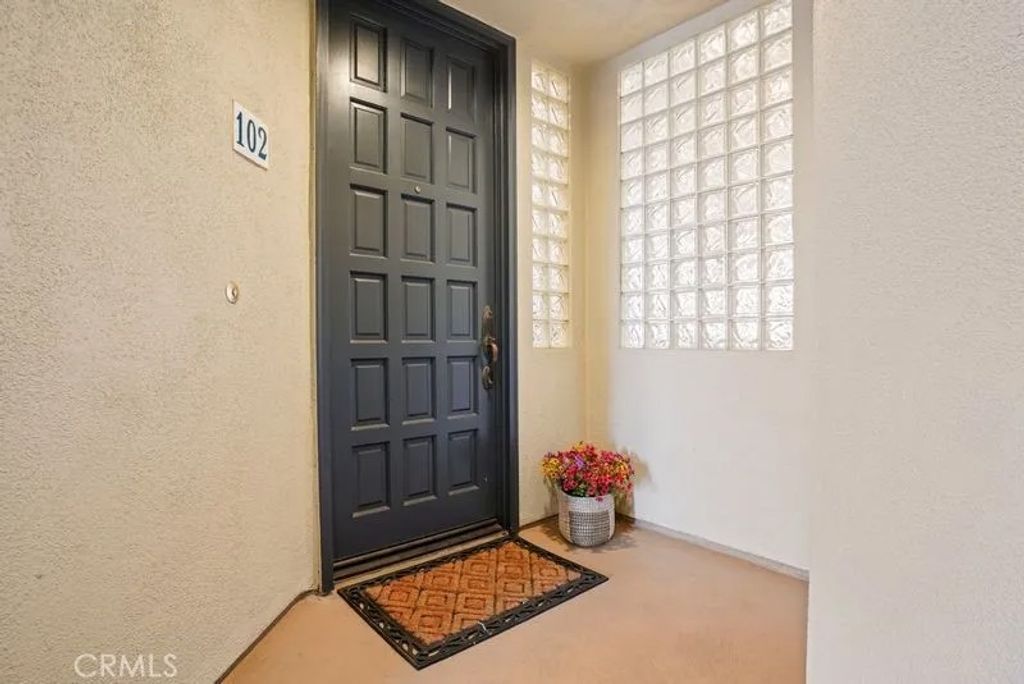 Photo of 4167 Warner Ave, Huntington Beach, CA 92649 (MLS # OC26010727)