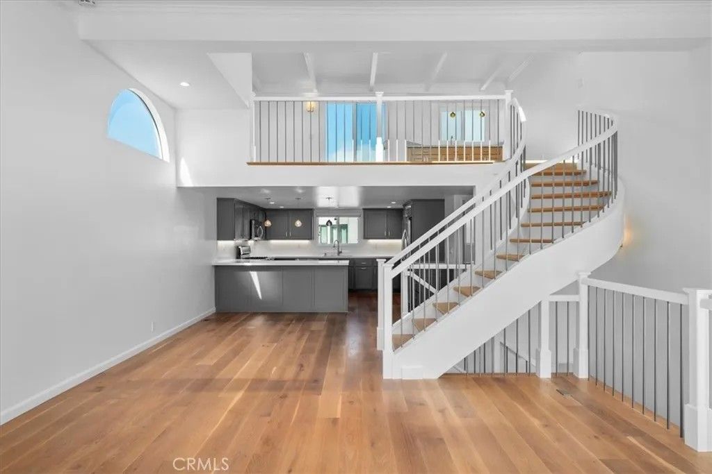 Photo of 1107 Loma Drive #D, Hermosa Beach, CA 90254 (MLS # SB26013097)