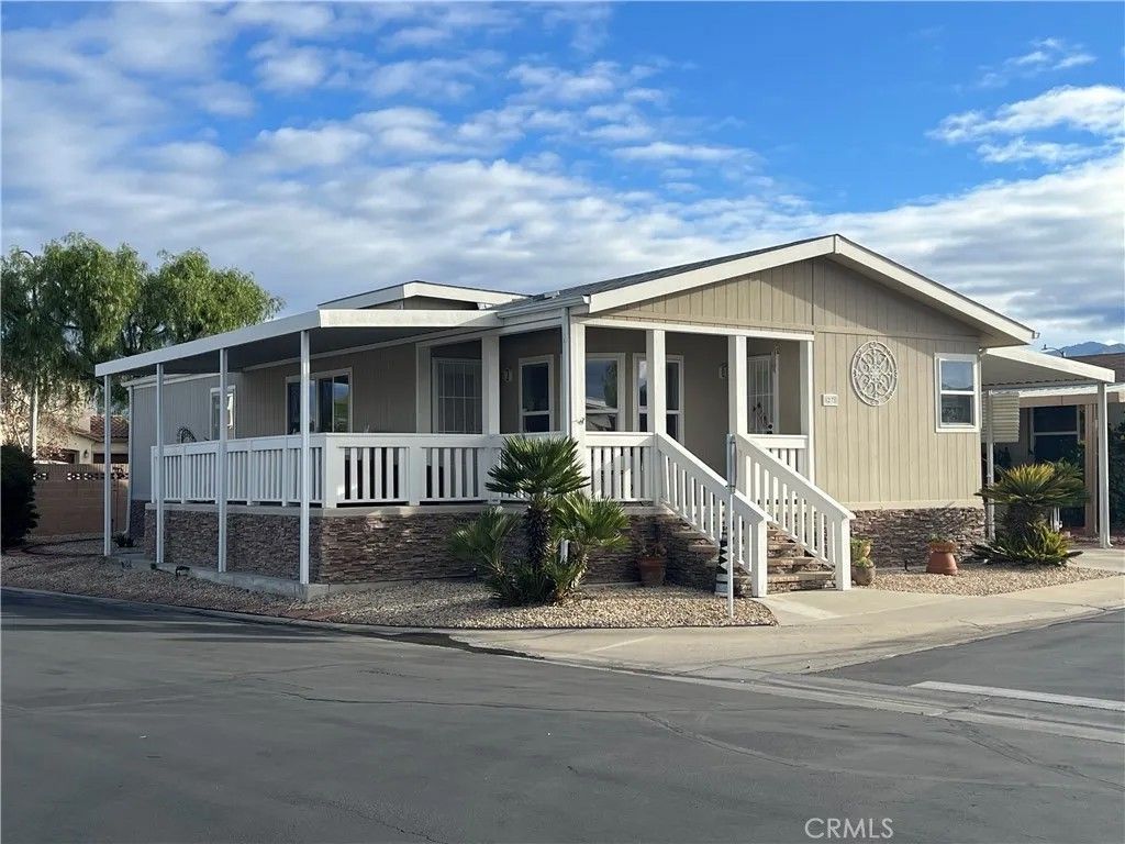 Photo of 1251 E Lugonia Ave #27, Redlands, CA 92374 (MLS # IG26050724)