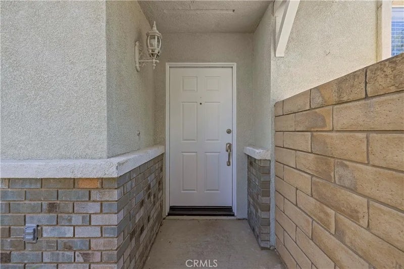 28469 Meadowlark Court