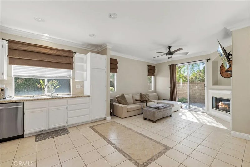 28469 Meadowlark Court