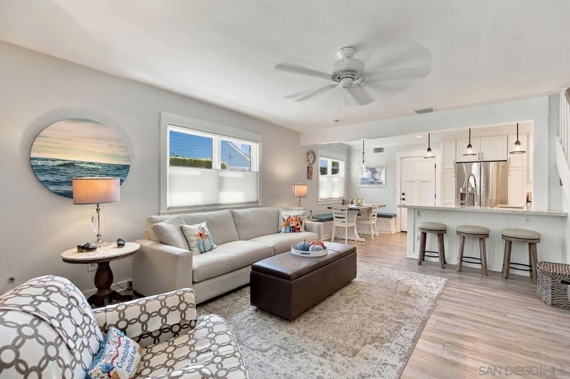810 2nd Street