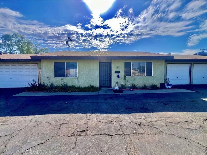 17352 Valencia