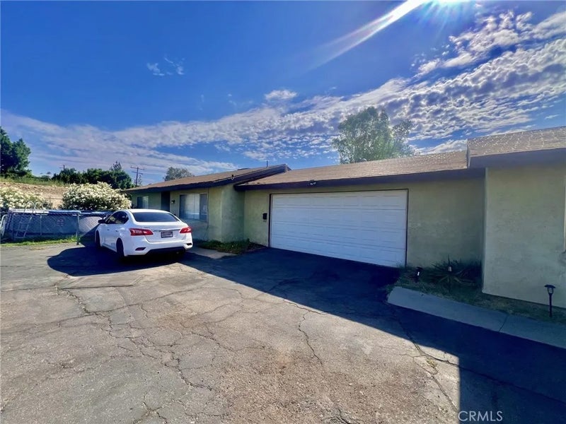 17352 Valencia