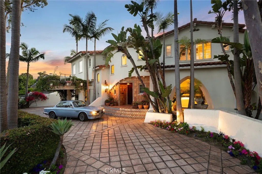 2775 Motor Ave