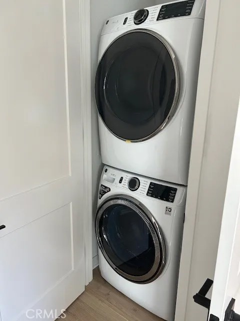 1351 Amanda Glen South