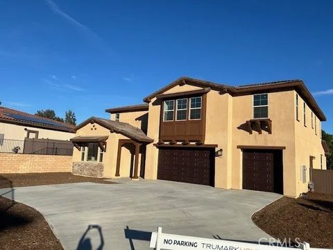 1351 Amanda Glen South Escondido CA 92029