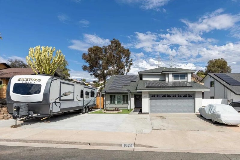 1025 Arroyo Dr