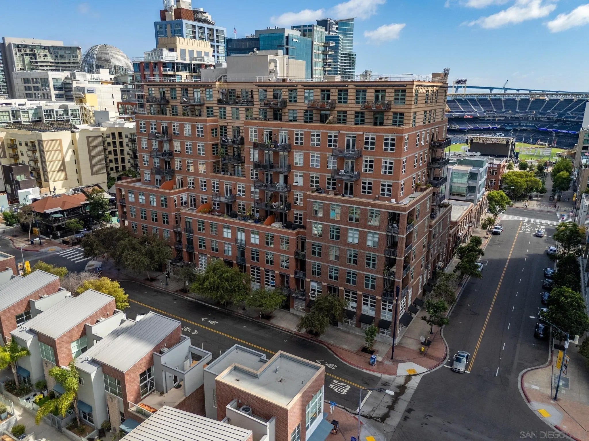 877 Island Ave 308