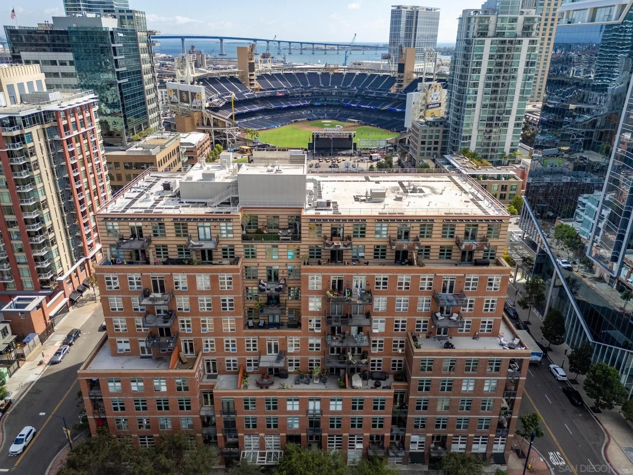 877 Island Ave 308