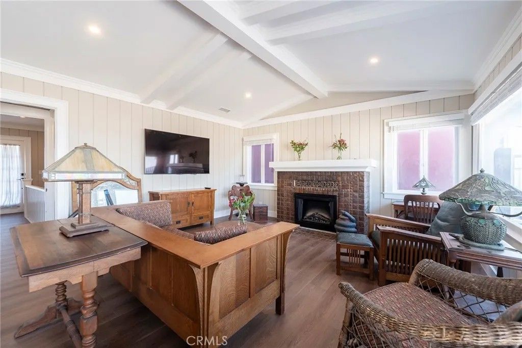 Photo of 1835 Manhattan Ave, Hermosa Beach, CA 90254 (MLS # SB26000664)